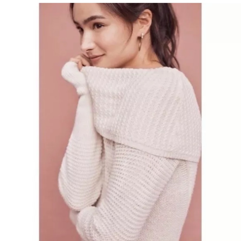 🔴 Angel of the North White Cowl Neck Sweater - Picture 2 of 6